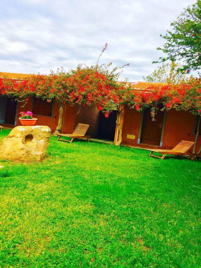 Hotel Sant Efisio Lotzorai Exterior foto